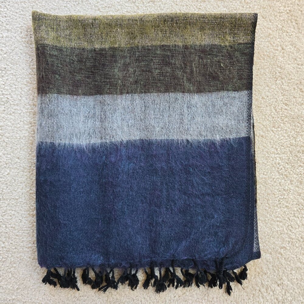 Like New Striped Colorblock Alpaca Scarf Blue Green